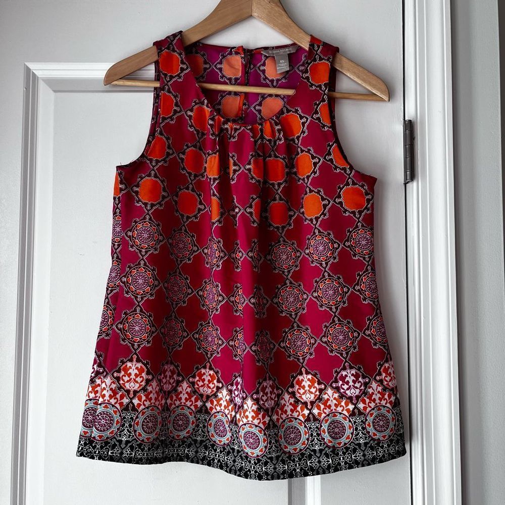 Banana Republic sleeveless top